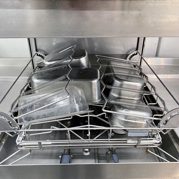 How to Load a Commercial Dishwasher (The Correct Way)